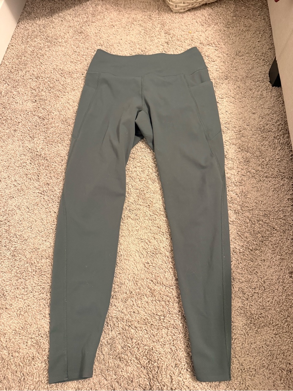 Uniqlo Olive Green Skinny Leggings